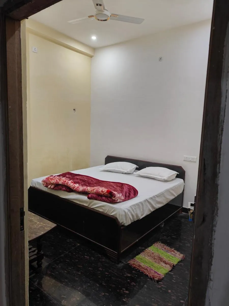 Image 6 of Sky Inn paying guest house