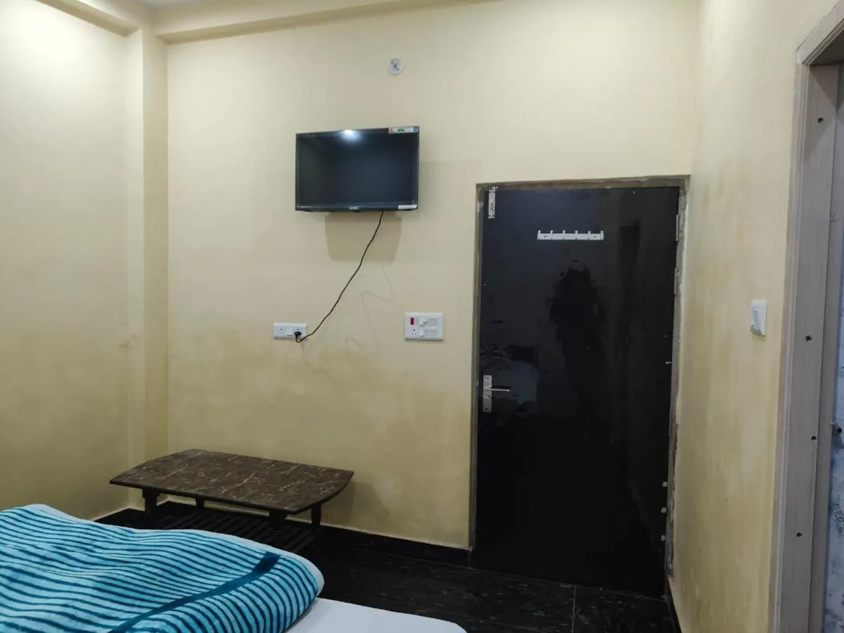 Image 5 of Sky Inn paying guest house
