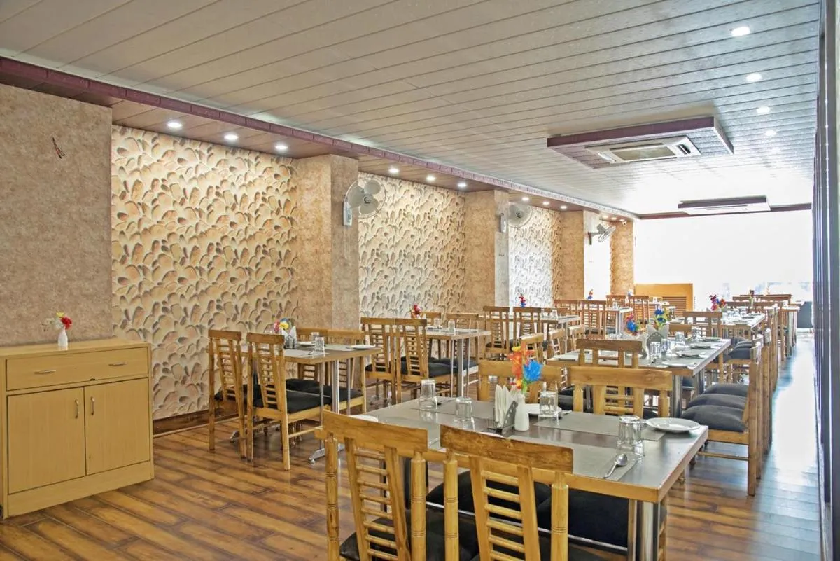 Image 3 of Spring Sky Mughalsarai By ShriGo Hotels