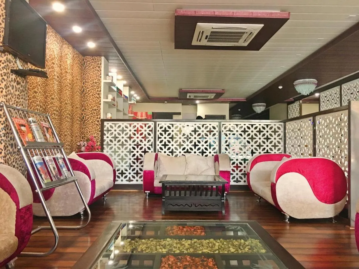Image 4 of Spring Sky Mughalsarai By ShriGo Hotels