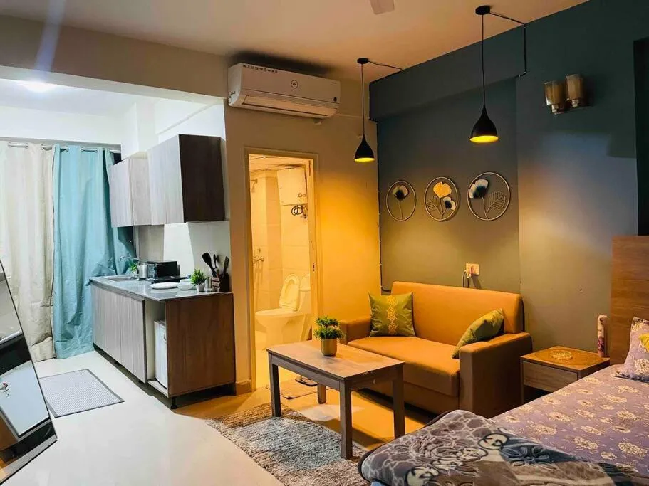 Image 2 of Studio in Ghaziabad