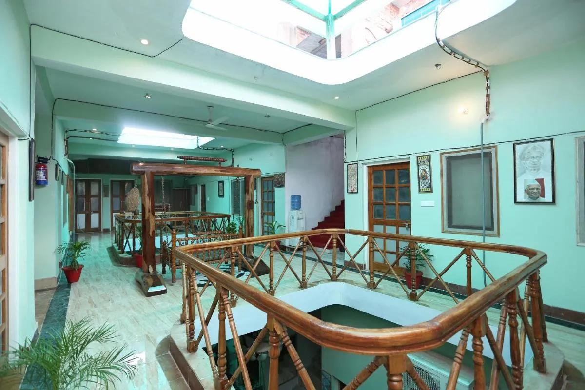 Image 3 of Super Collection-O Sara Grand Near Ram Manohar Lohia hospital