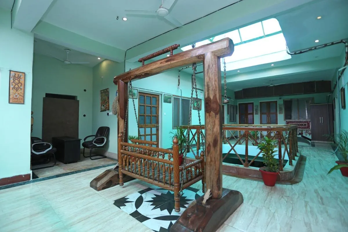 Image 5 of Super Collection-O Sara Grand Near Ram Manohar Lohia hospital