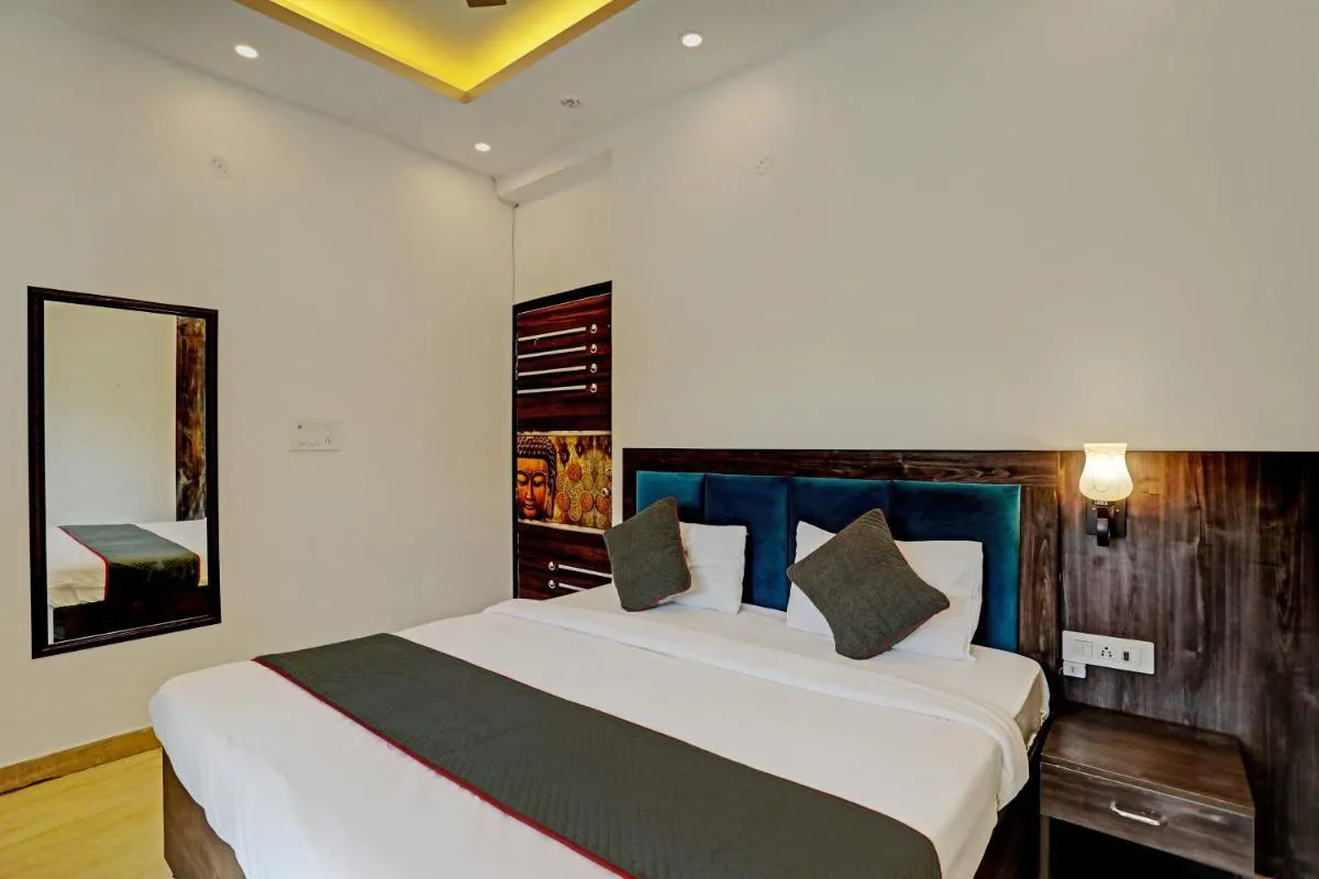 Image 2 of Super Collection O Sector 55 Noida Near Noida Stadium