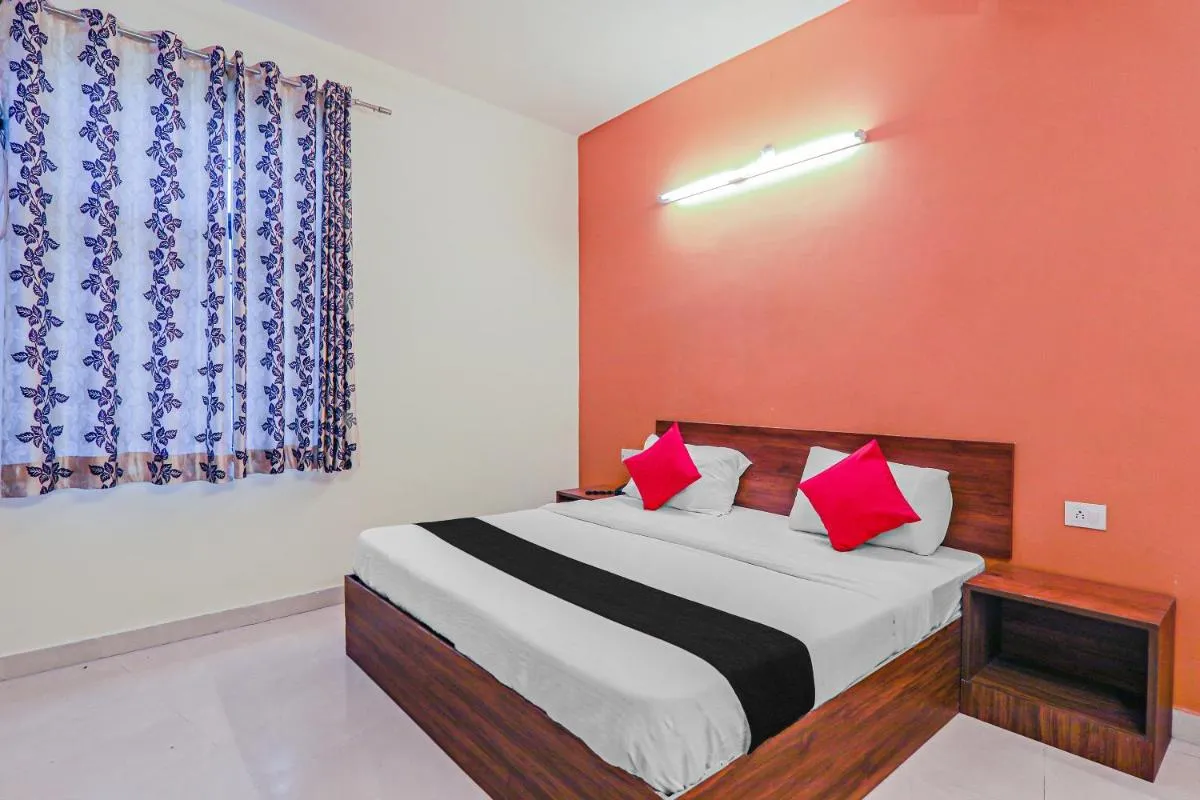 Image 1 of Super Hotel O Gomti Nagar Near Malhaur Railway Station