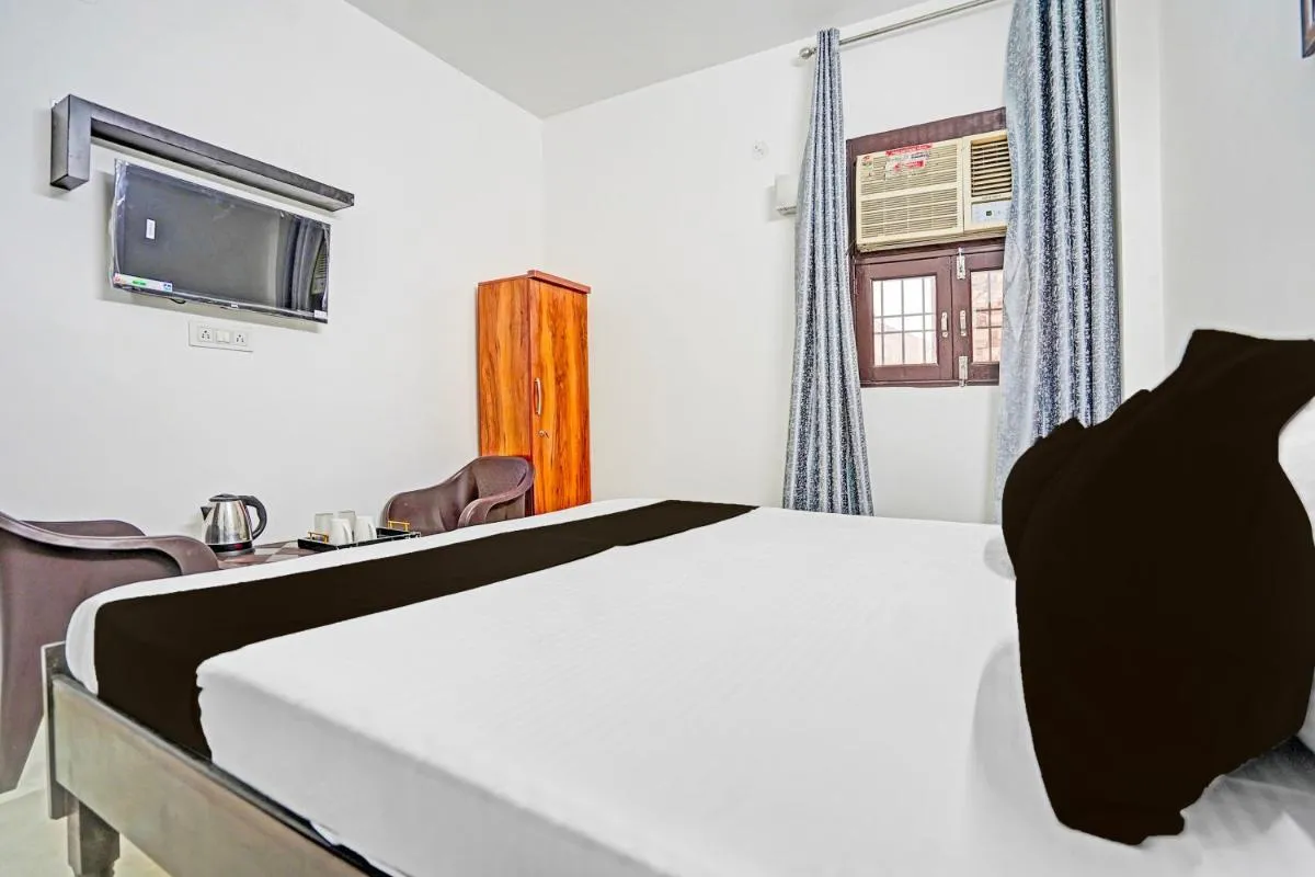 Image 1 of Super Hotel O Rooftop Castle
