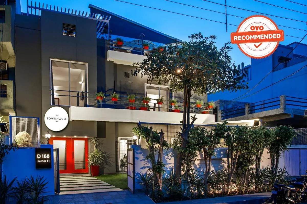 Image 1 of Super Townhouse 004 Sector 51 Noida Near ISKCON Temple Noida