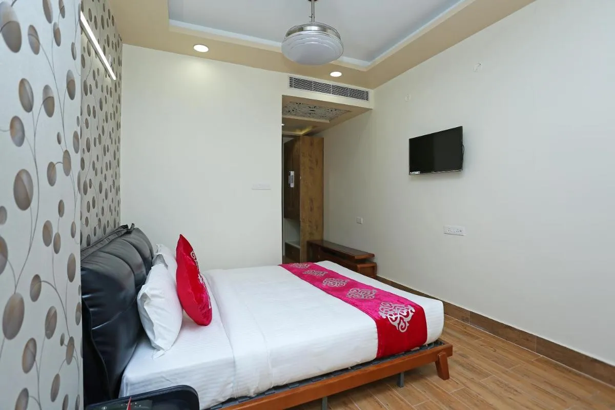 Image 2 of Super Townhouse Keshavpuram formerly Shree Pushpraj