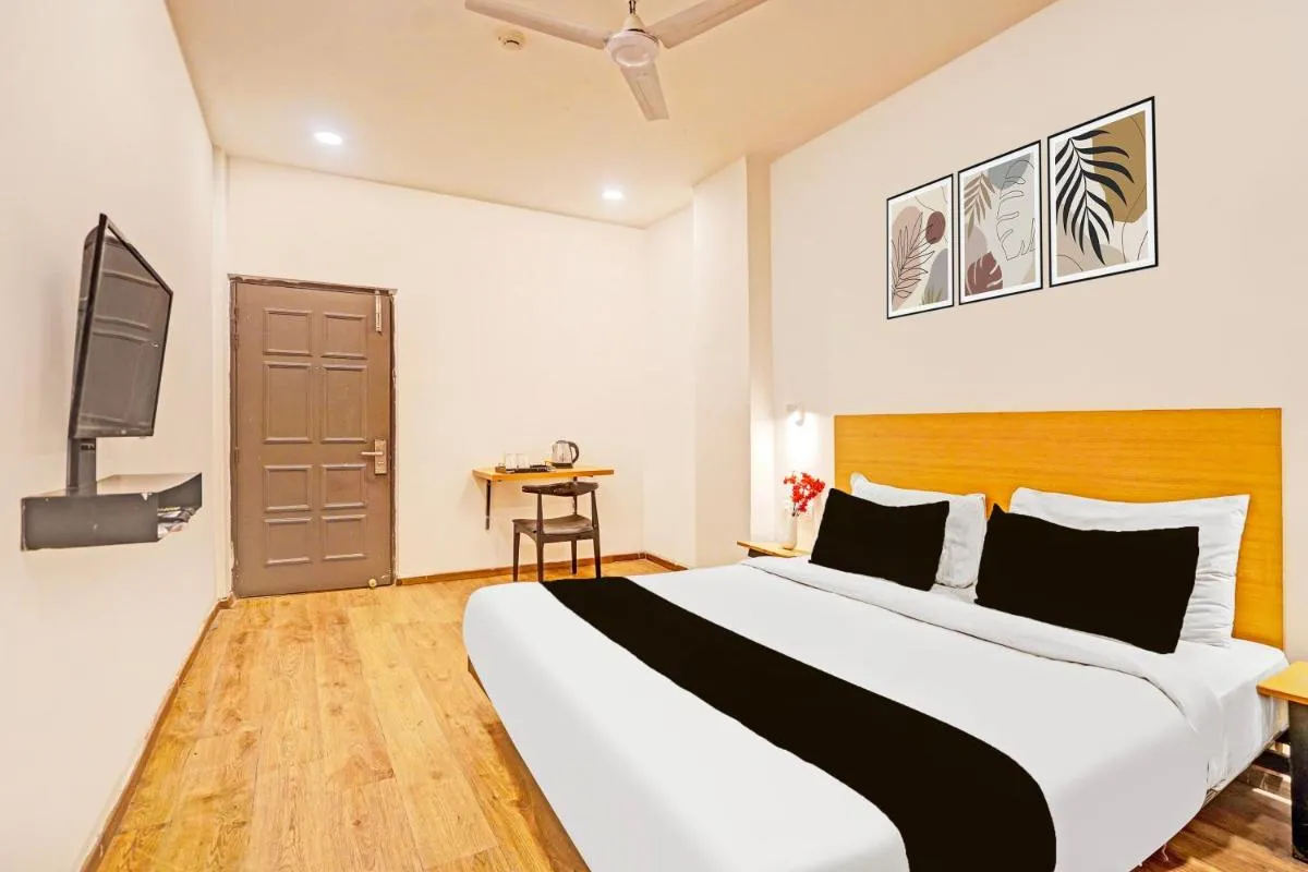 Image 1 of Super Townhouse Mukut Bazar