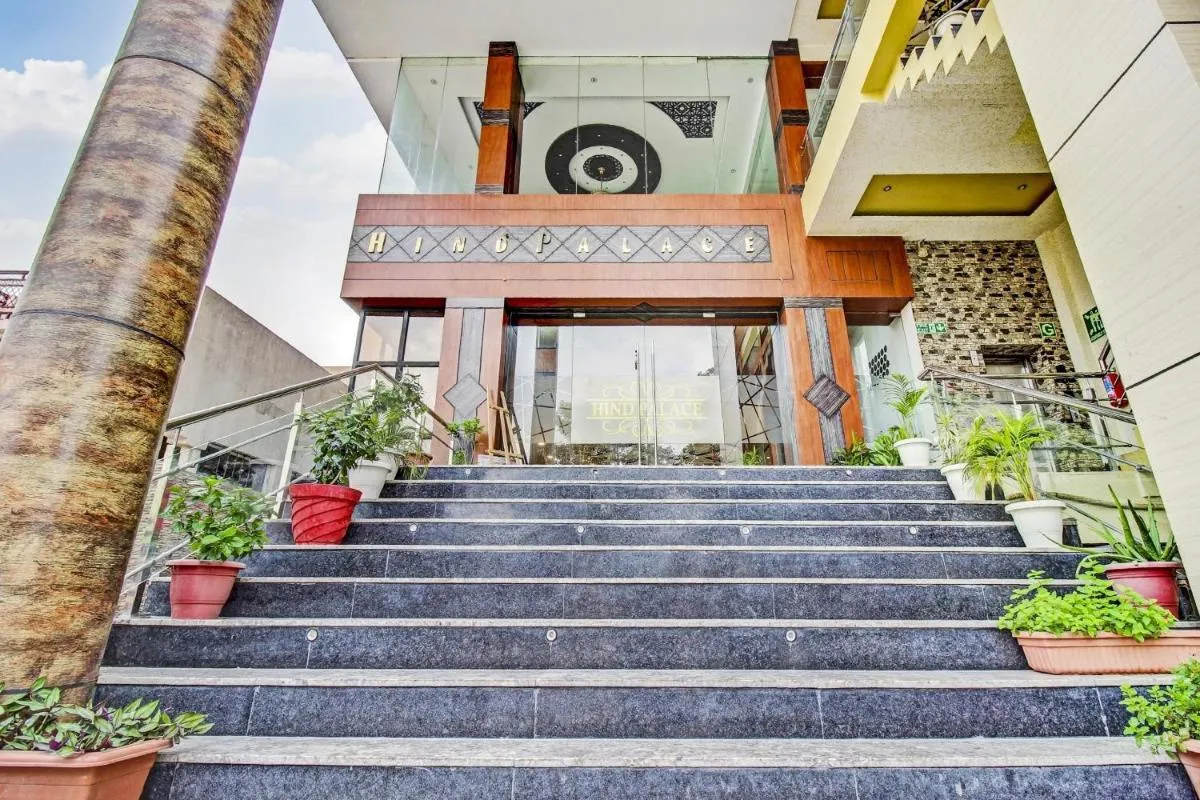 Image 4 of Super Townhouse OAK Hind Palace Near Gomti Riverfront Park