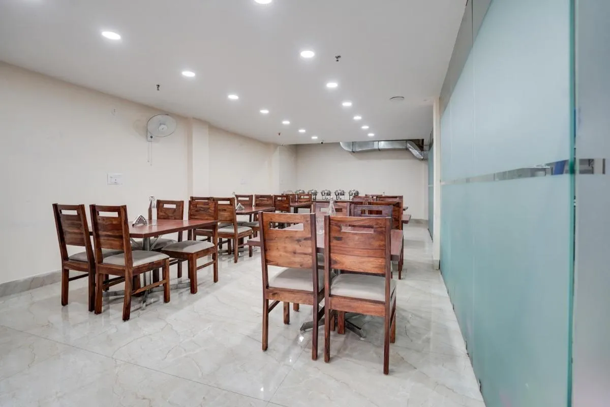 Image 4 of Super Townhouse Sector 63 A Noida formerly ADA Residency