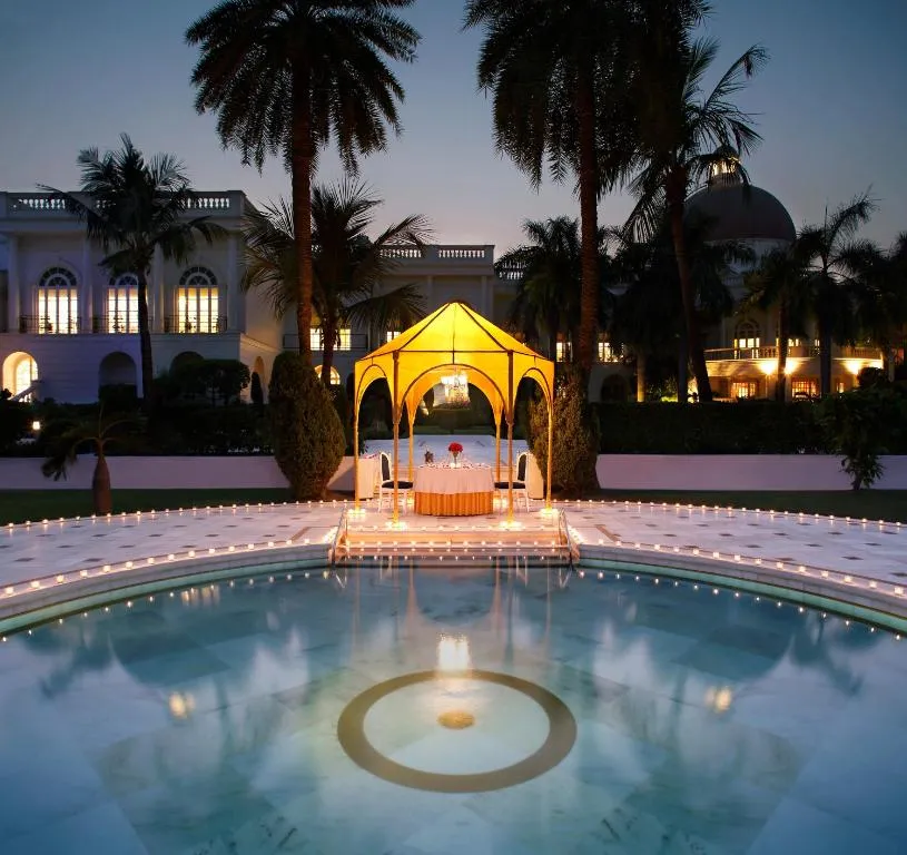 Image of Taj Mahal Lucknow