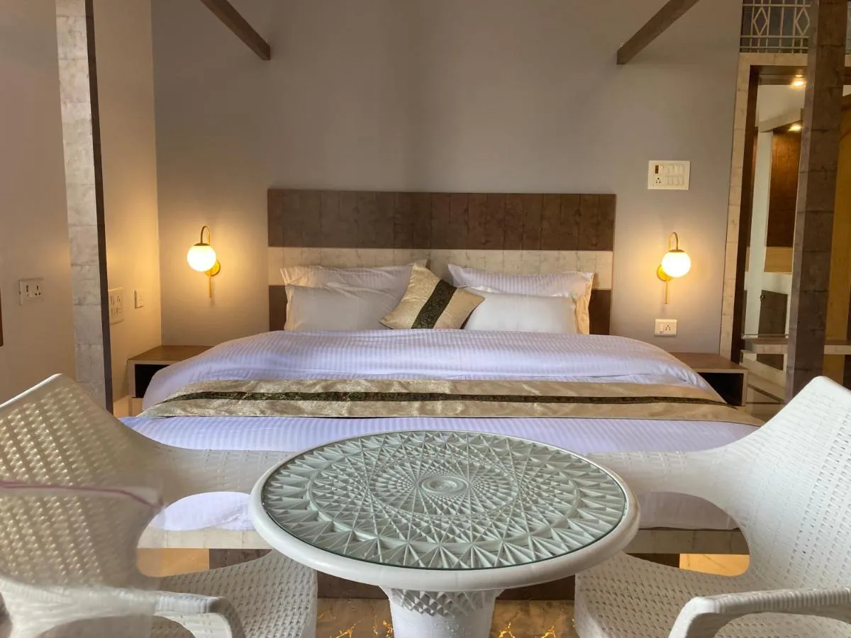 Image 1 of The Lavish Stay