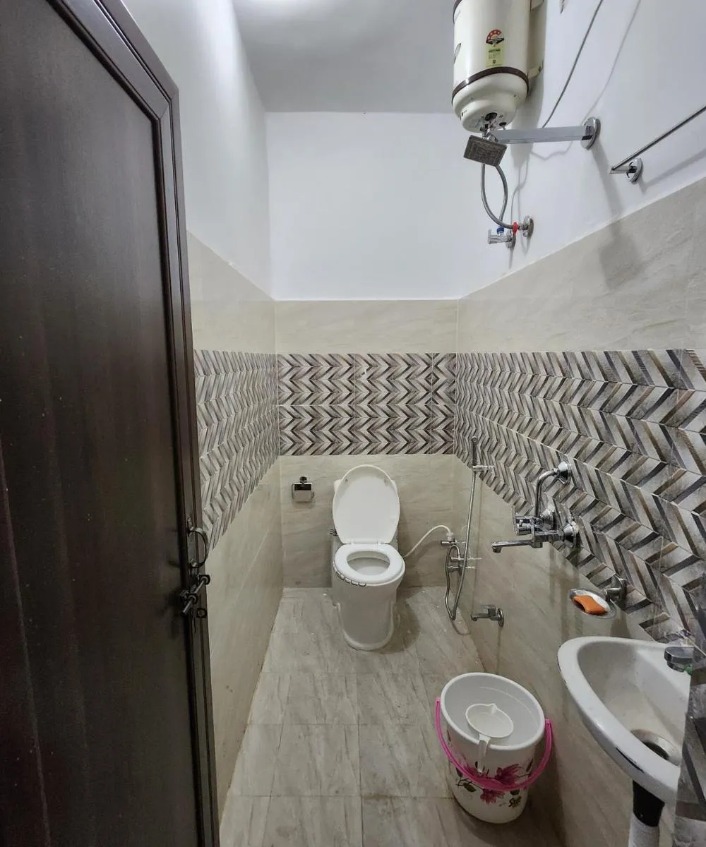 Image 1 of The kashi palace inn ,Varanasi ! fully-Air-Conditioned hotel at prime location with Parking availability, near Kashi Vishwanath Temple, and Ganga ghat