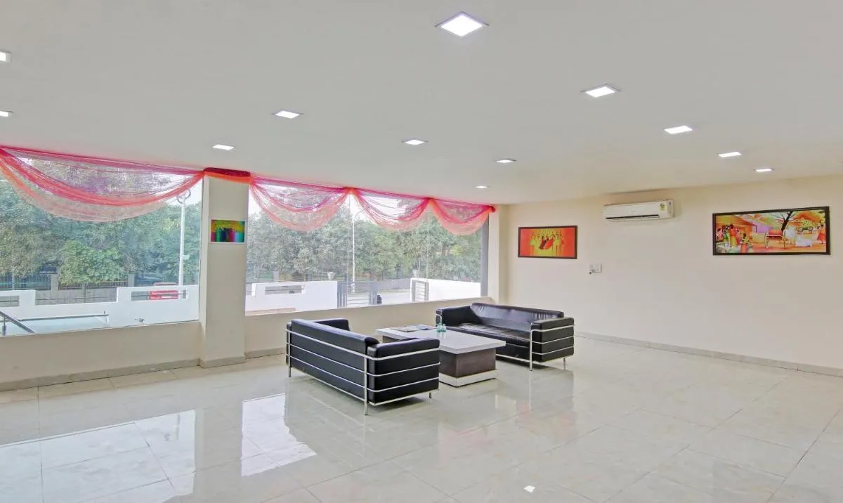 Image 3 of Treebo Amaya Inn Sector 72