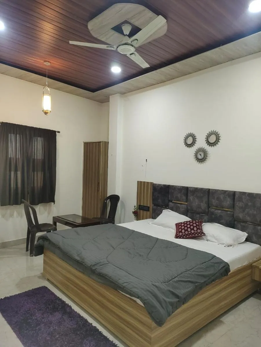 Image 5 of Varanasi Holiday Stay