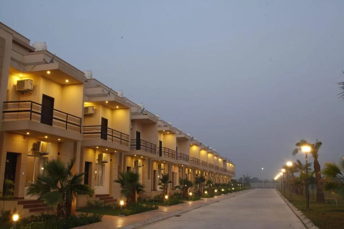 Image 3 of Vrindavan dreams hotel and suites