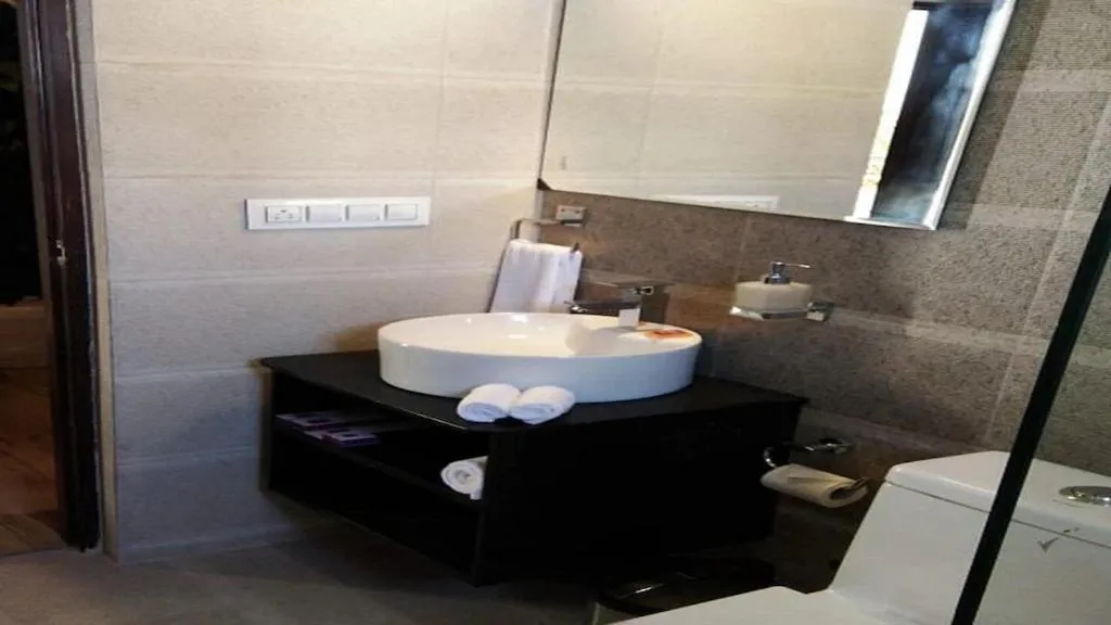 Image 2 of Vrindavan serenity hotel & suites