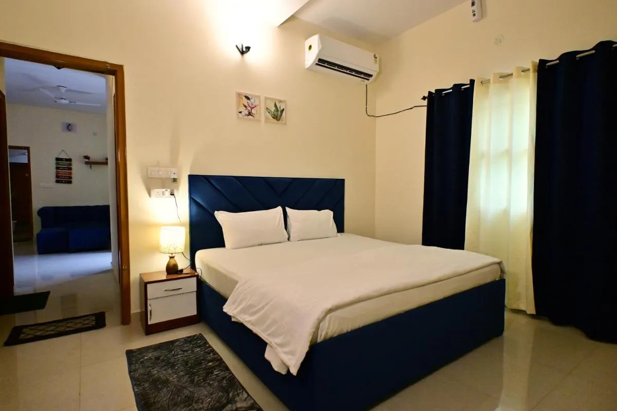 Image 1 of ZoomStay – 3BHK Apartments