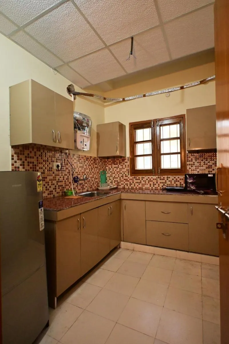 Image 3 of ZoomStay – 3BHK Apartments