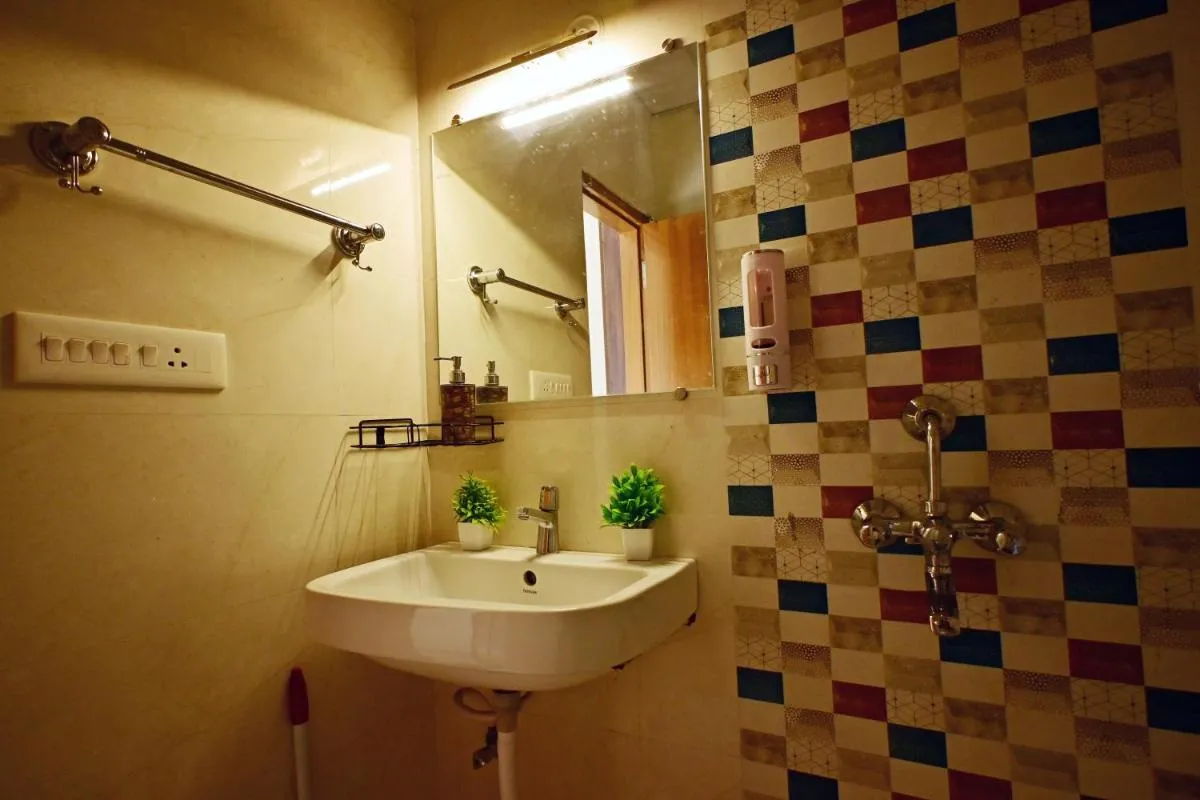 Image 2 of ZoomStay – 3BHK Apartments