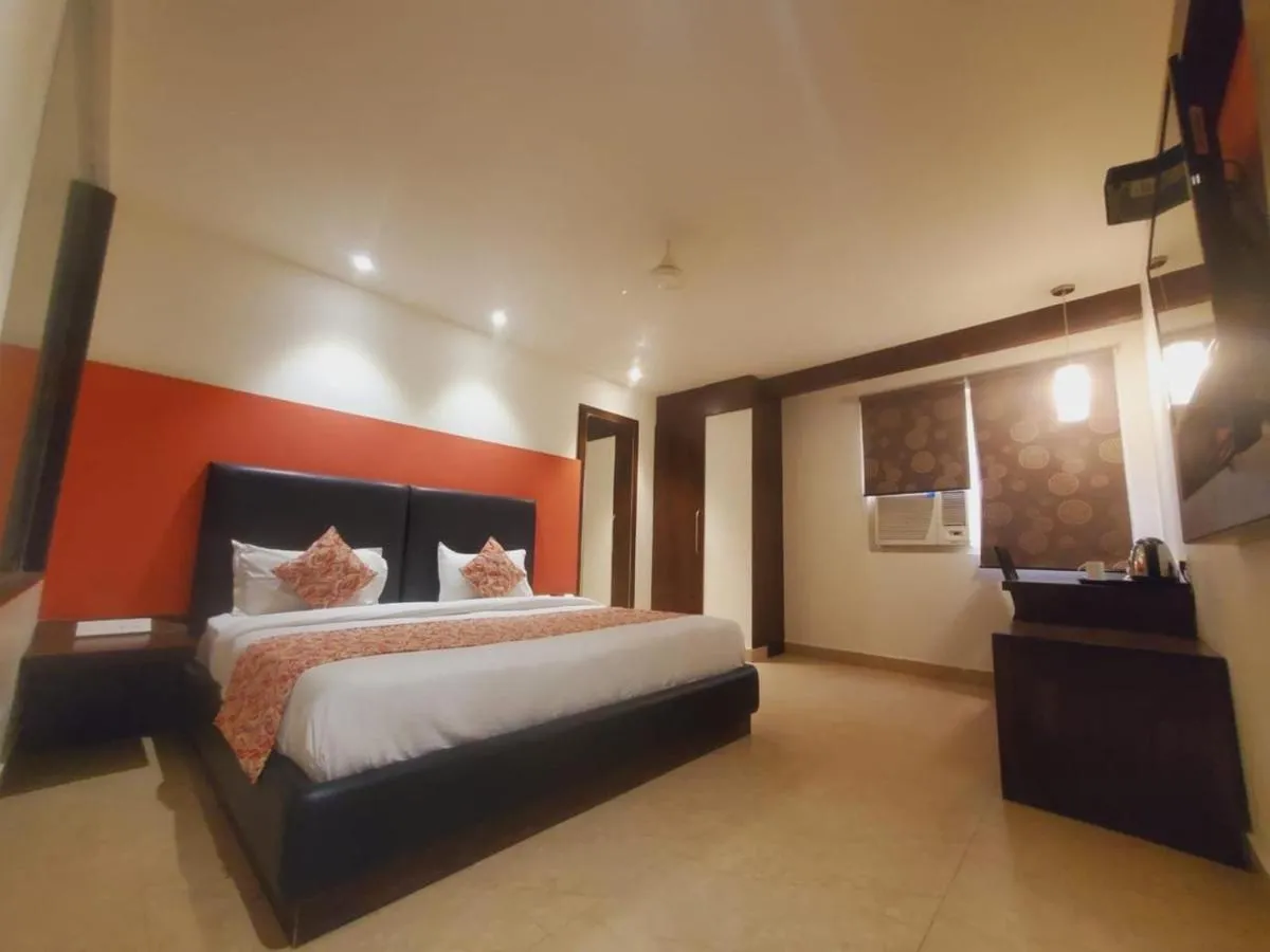 Image 1 of love kush hotel