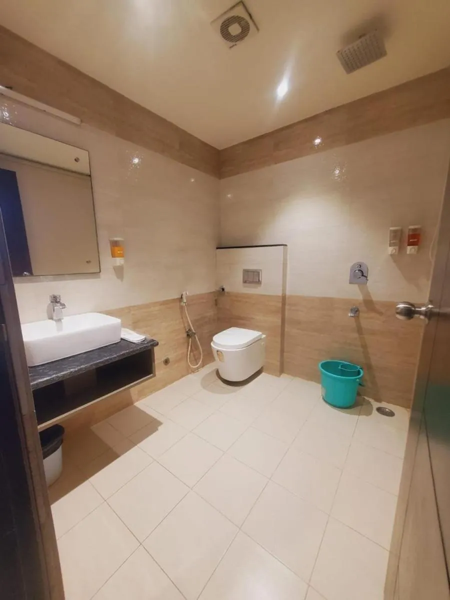 Image 4 of love kush hotel